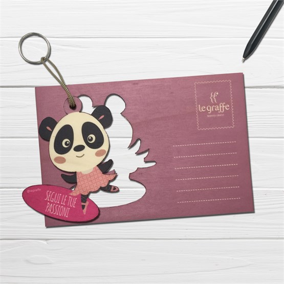 Pandora: cartolina in legno con portachiavi a forma di panda - cartoligna/ portachiavi - Le Graffe shop